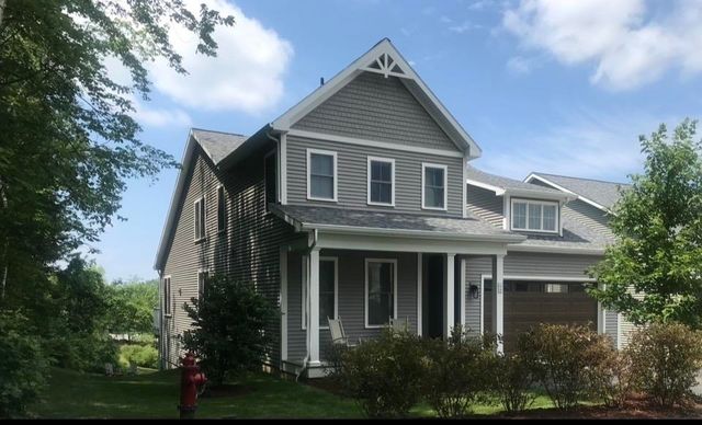 68 Laurentide Lane, South Burlington, VT 05403