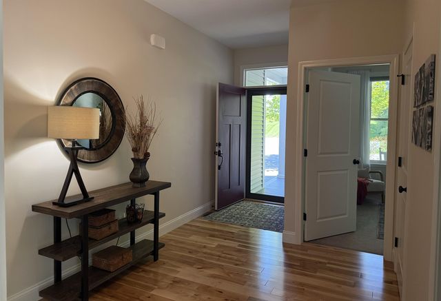 68 Laurentide Lane, South Burlington, VT 05403