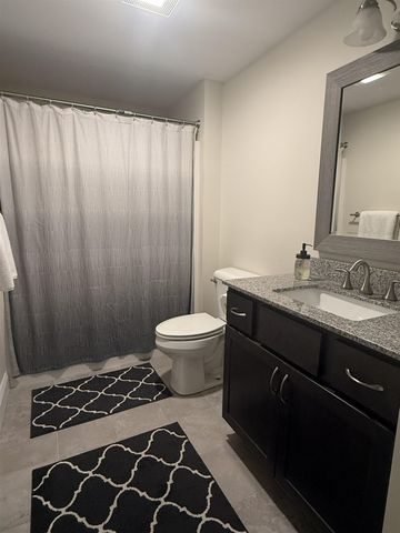 68 Laurentide Lane, South Burlington, VT 05403