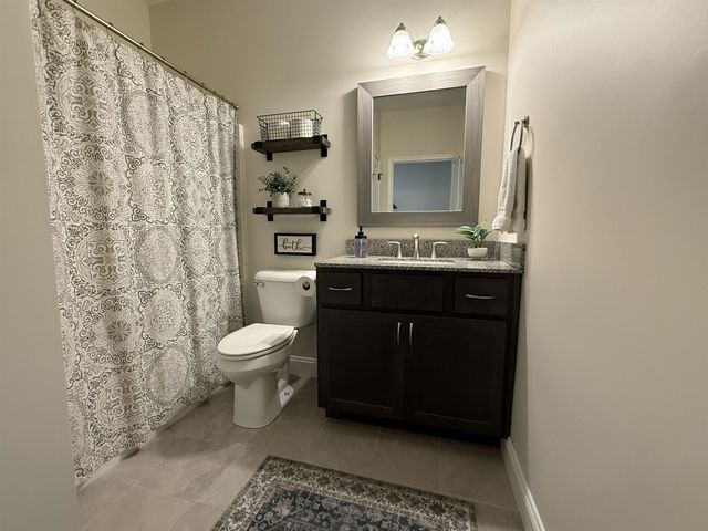 68 Laurentide Lane, South Burlington, VT 05403