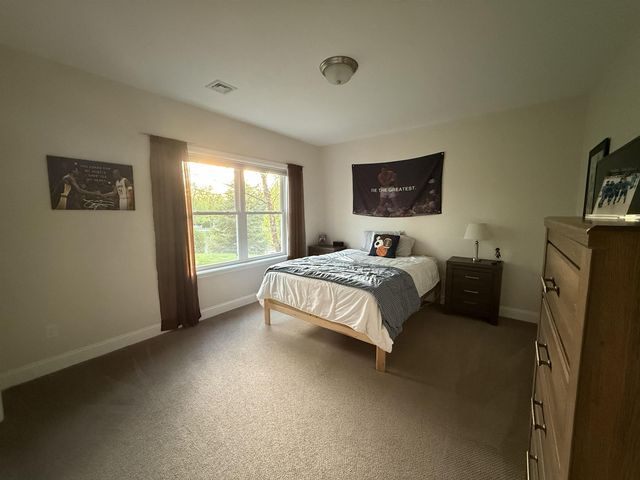 68 Laurentide Lane, South Burlington, VT 05403