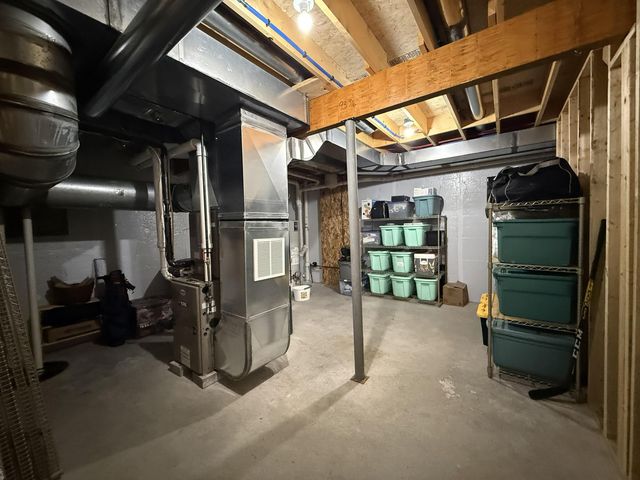 68 Laurentide Lane, South Burlington, VT 05403