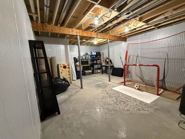 68 Laurentide Lane, South Burlington, VT 05403