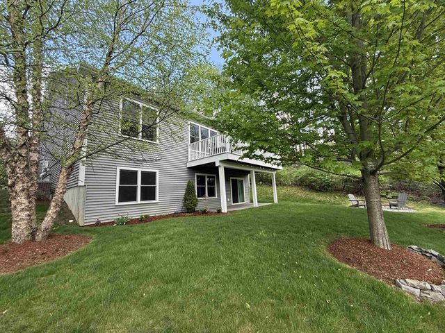 68 Laurentide Lane, South Burlington, VT 05403