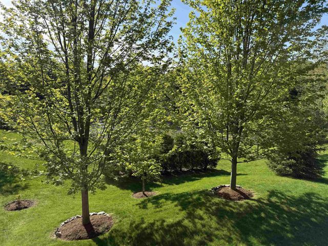 68 Laurentide Lane, South Burlington, VT 05403