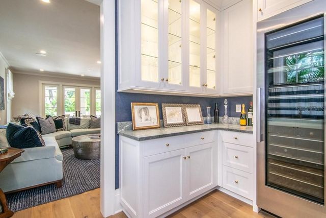 908 S DAKOTA AVENUE, Tampa, FL 33606