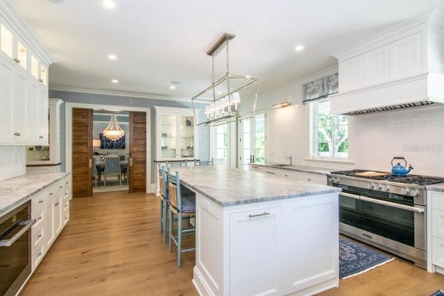 908 S DAKOTA AVENUE, Tampa, FL 33606