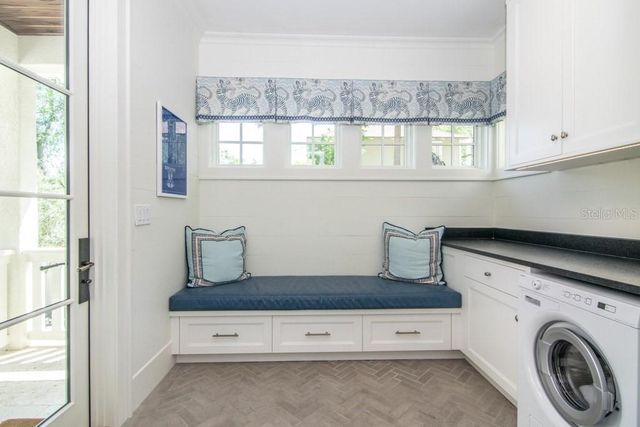 908 S DAKOTA AVENUE, Tampa, FL 33606