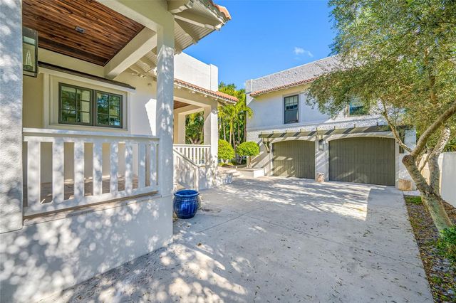 908 S DAKOTA AVENUE, Tampa, FL 33606