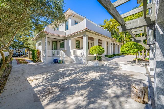 908 S DAKOTA AVENUE, Tampa, FL 33606