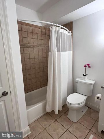 7809 FOX GATE CT, Bethesda, MD 20817