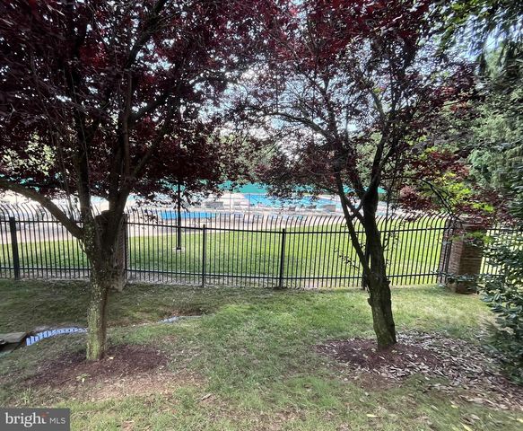 7809 FOX GATE CT, Bethesda, MD 20817