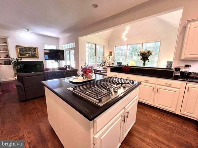 7809 FOX GATE CT, Bethesda, MD 20817