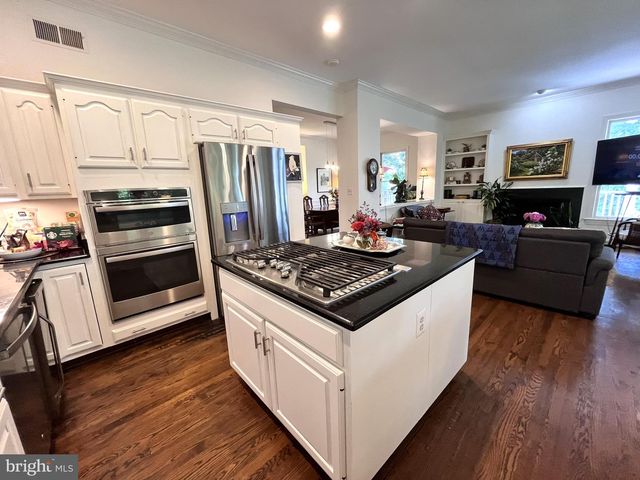 7809 FOX GATE CT, Bethesda, MD 20817