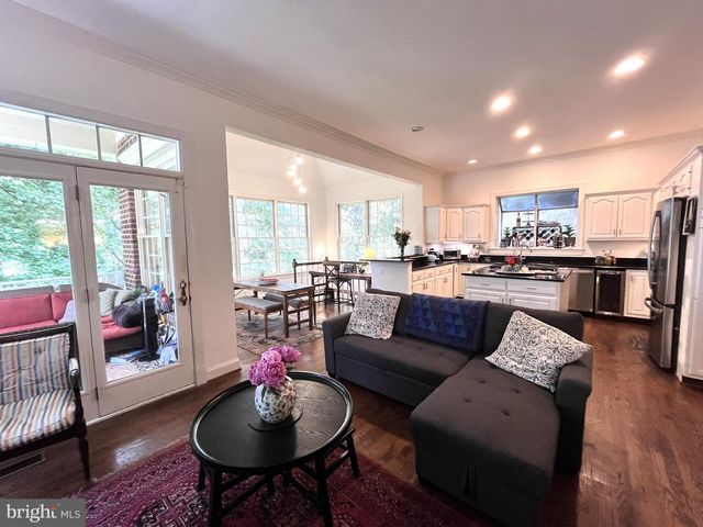 7809 FOX GATE CT, Bethesda, MD 20817