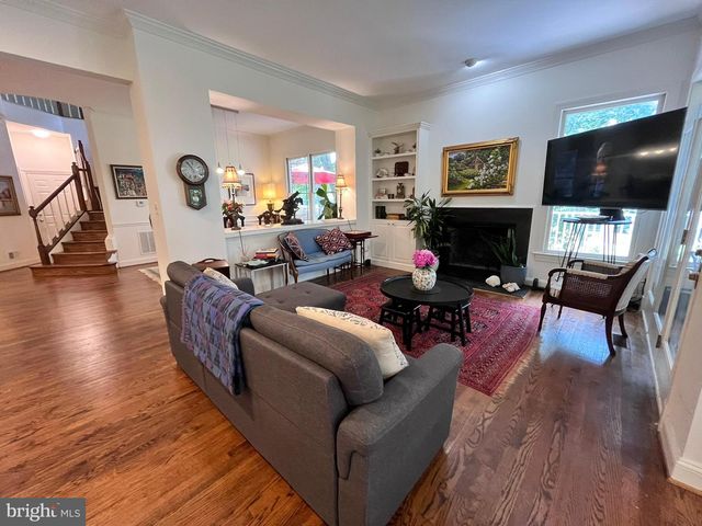 7809 FOX GATE CT, Bethesda, MD 20817