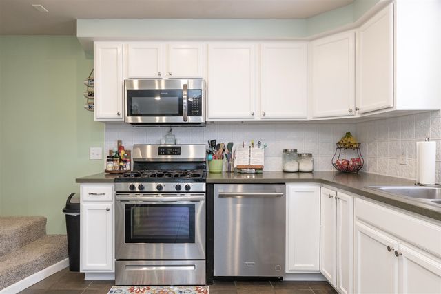 11230 Lakeshore Drive, Three Rivers, MI 49093