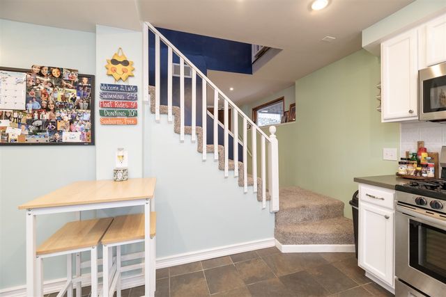 11230 Lakeshore Drive, Three Rivers, MI 49093