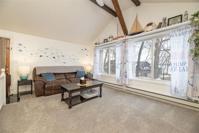 11230 Lakeshore Drive, Three Rivers, MI 49093