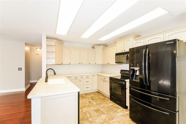 2020 Sunflower Street, Norman, OK 73072