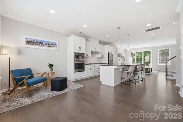 507 Upper Stone Circle, Charlotte, NC 28211