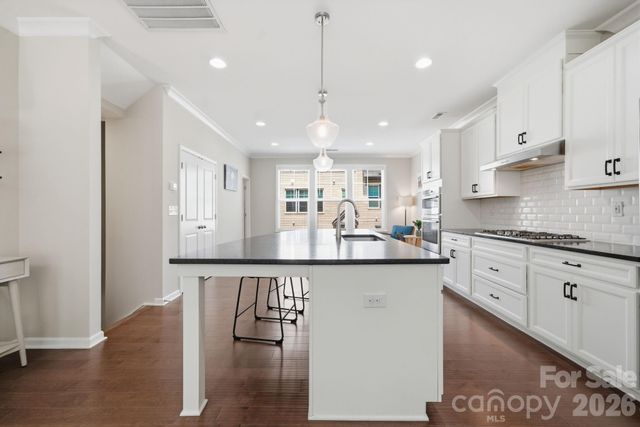507 Upper Stone Circle, Charlotte, NC 28211