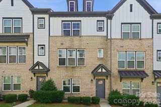 507 Upper Stone Circle, Charlotte, NC 28211
