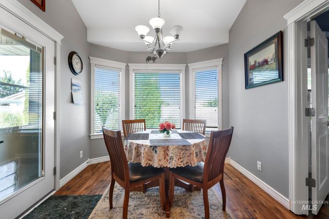 467 Wildrose Loop, Twin Falls, ID 83301