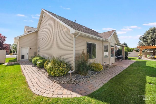 467 Wildrose Loop, Twin Falls, ID 83301
