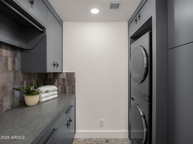 10041 N 52ND Place, Paradise Valley, AZ 85253