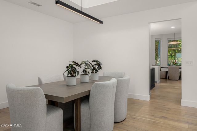 10041 N 52ND Place, Paradise Valley, AZ 85253