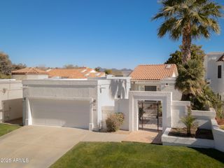 10041 N 52ND Place, Paradise Valley, AZ 85253