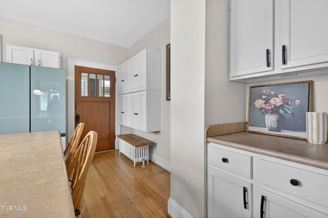 415 East Main Street, Marion, VA 24354