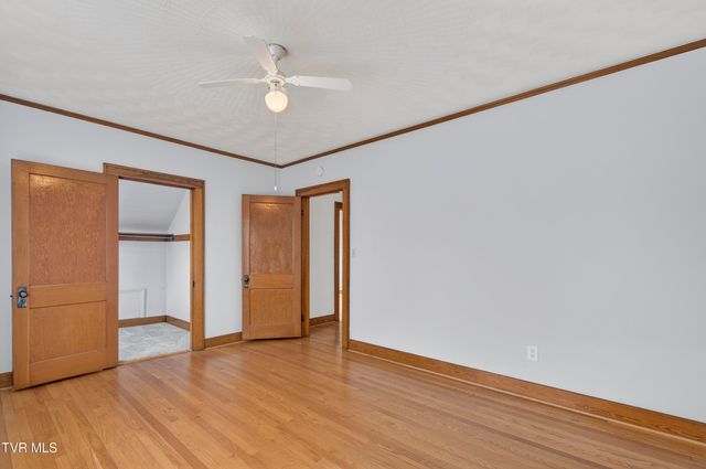 415 East Main Street, Marion, VA 24354