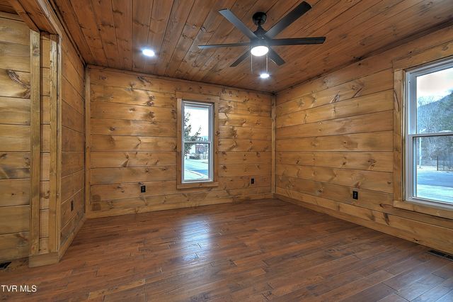 138 Antique Street, Gate City, VA 24251