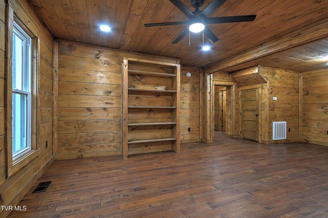 138 Antique Street, Gate City, VA 24251