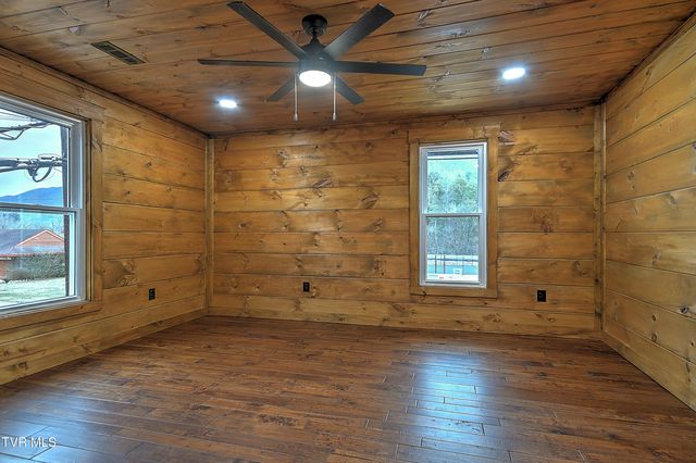 138 Antique Street, Gate City, VA 24251