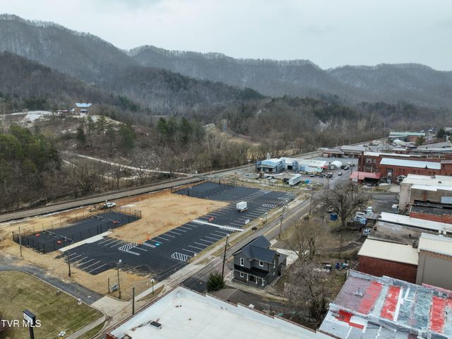 138 Antique Street, Gate City, VA 24251