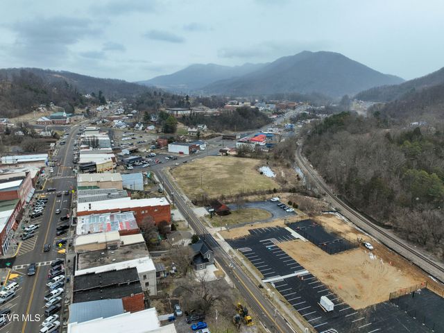 138 Antique Street, Gate City, VA 24251