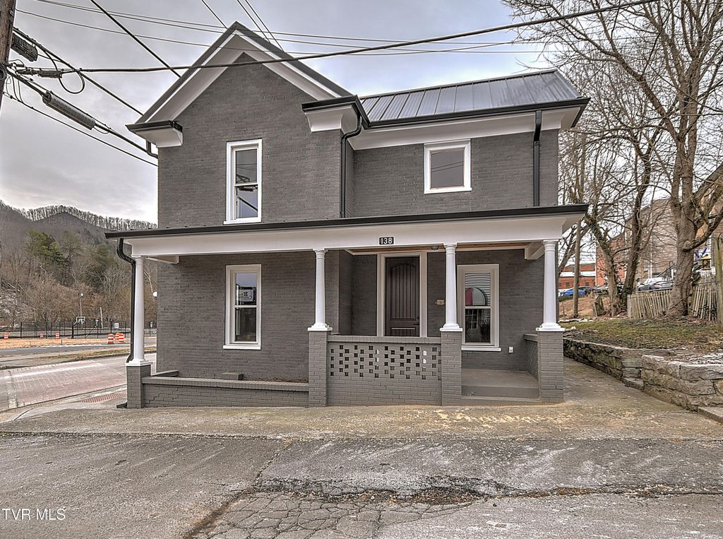 138 Antique Street, Gate City, VA 24251