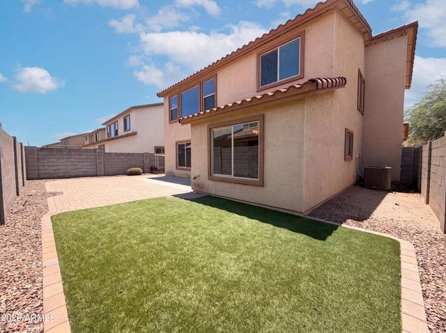2232 E COCHISE Avenue, Apache Junction, AZ 85119