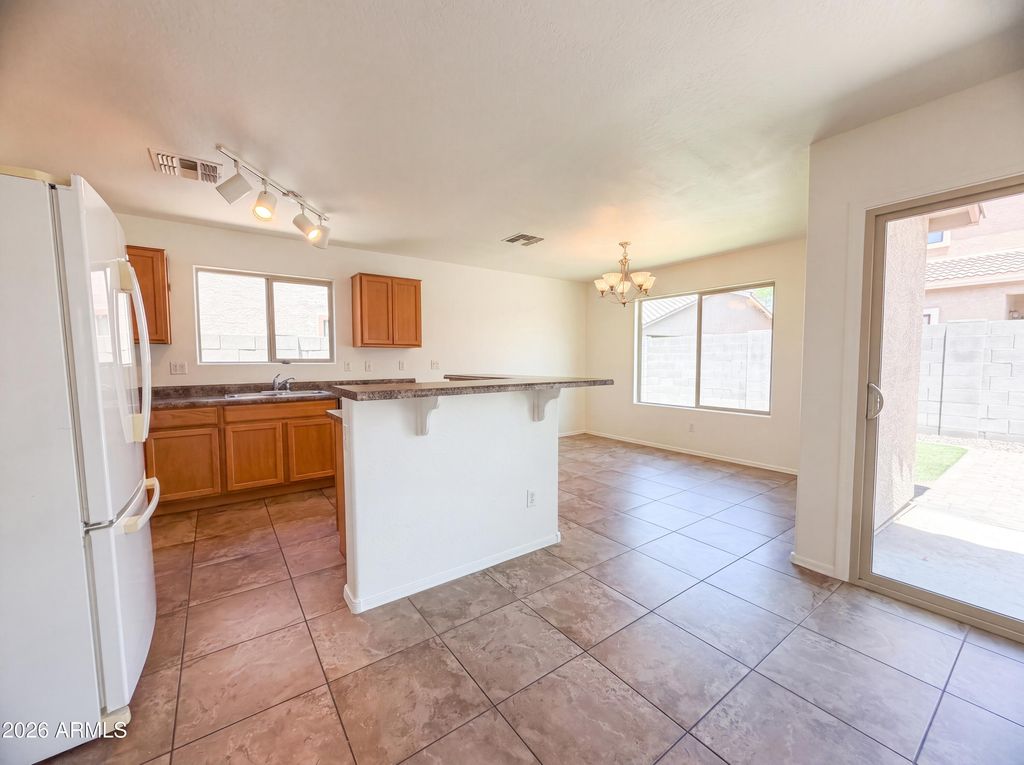 2232 E COCHISE Avenue, Apache Junction, AZ 85119 — photo 2