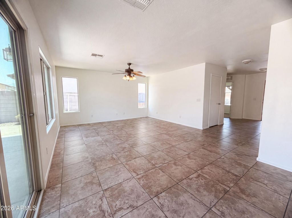 2232 E COCHISE Avenue, Apache Junction, AZ 85119 — photo 3