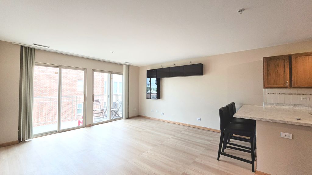 100 N Bokelman Street 429, Roselle, IL 60172 — photo 5