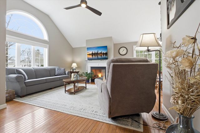 31 Henderson Rd Unit 5, Gilford, NH 03249