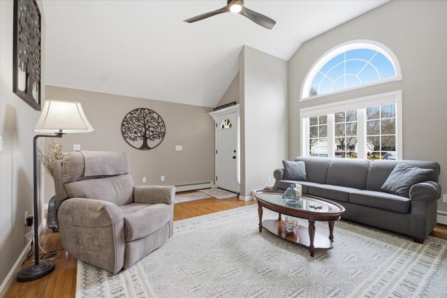 31 Henderson Rd Unit 5, Gilford, NH 03249