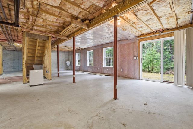 31 Henderson Rd Unit 5, Gilford, NH 03249