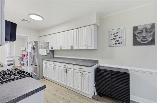 1328 Kasba CT, Virginia Beach, VA 23464