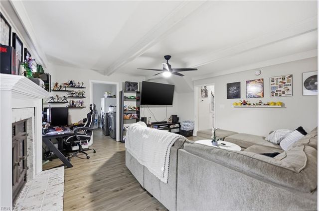 1328 Kasba CT, Virginia Beach, VA 23464