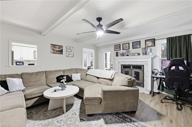 1328 Kasba CT, Virginia Beach, VA 23464